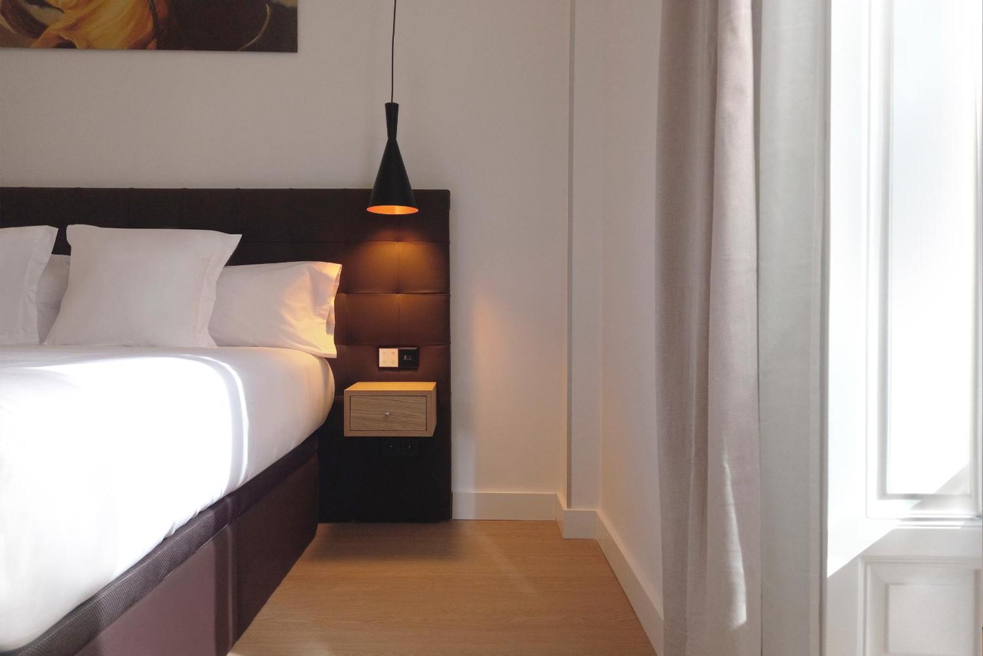 Woohoo Rooms Boutique Luna Мадрид Экстерьер фото