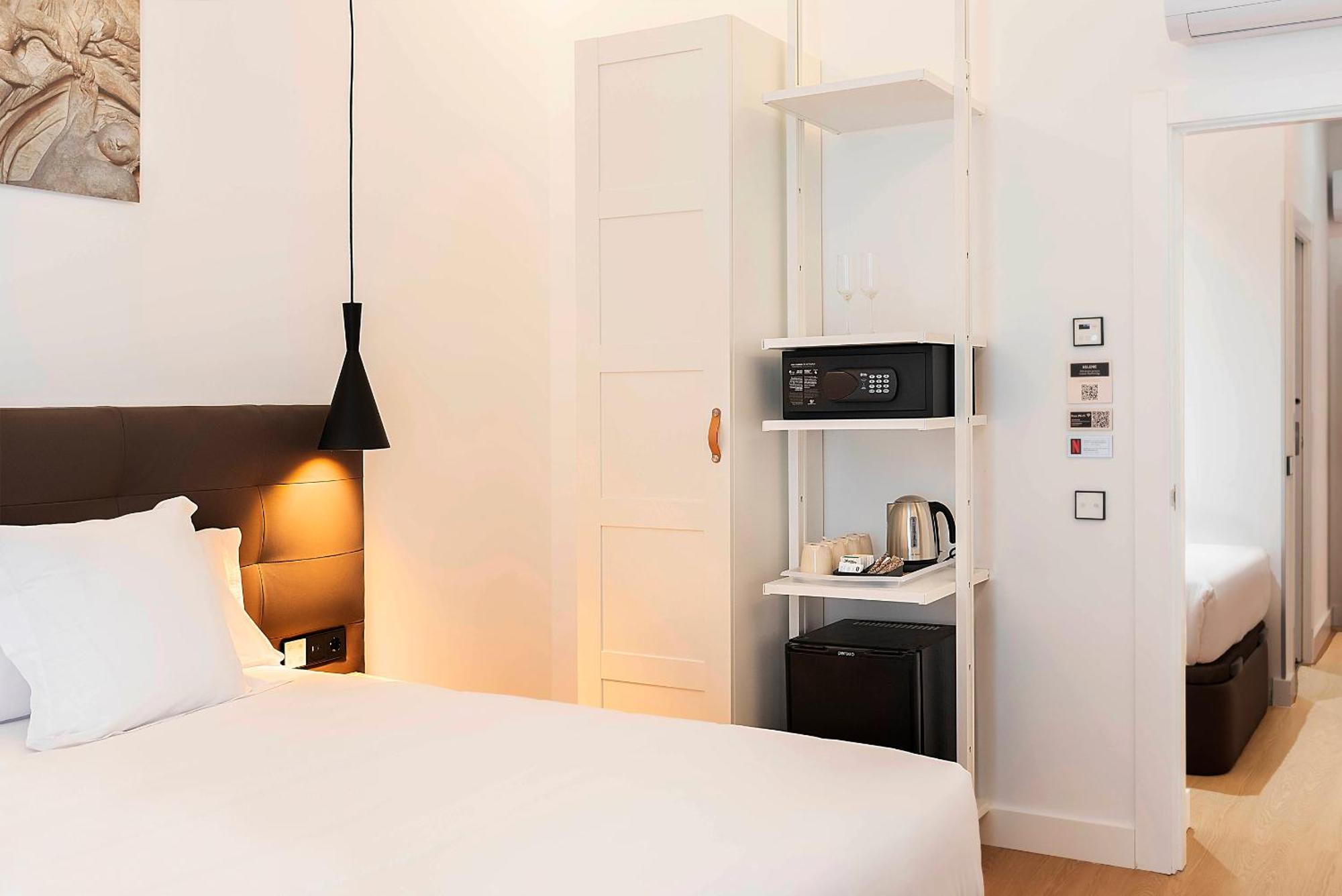 Woohoo Rooms Boutique Luna Мадрид Экстерьер фото