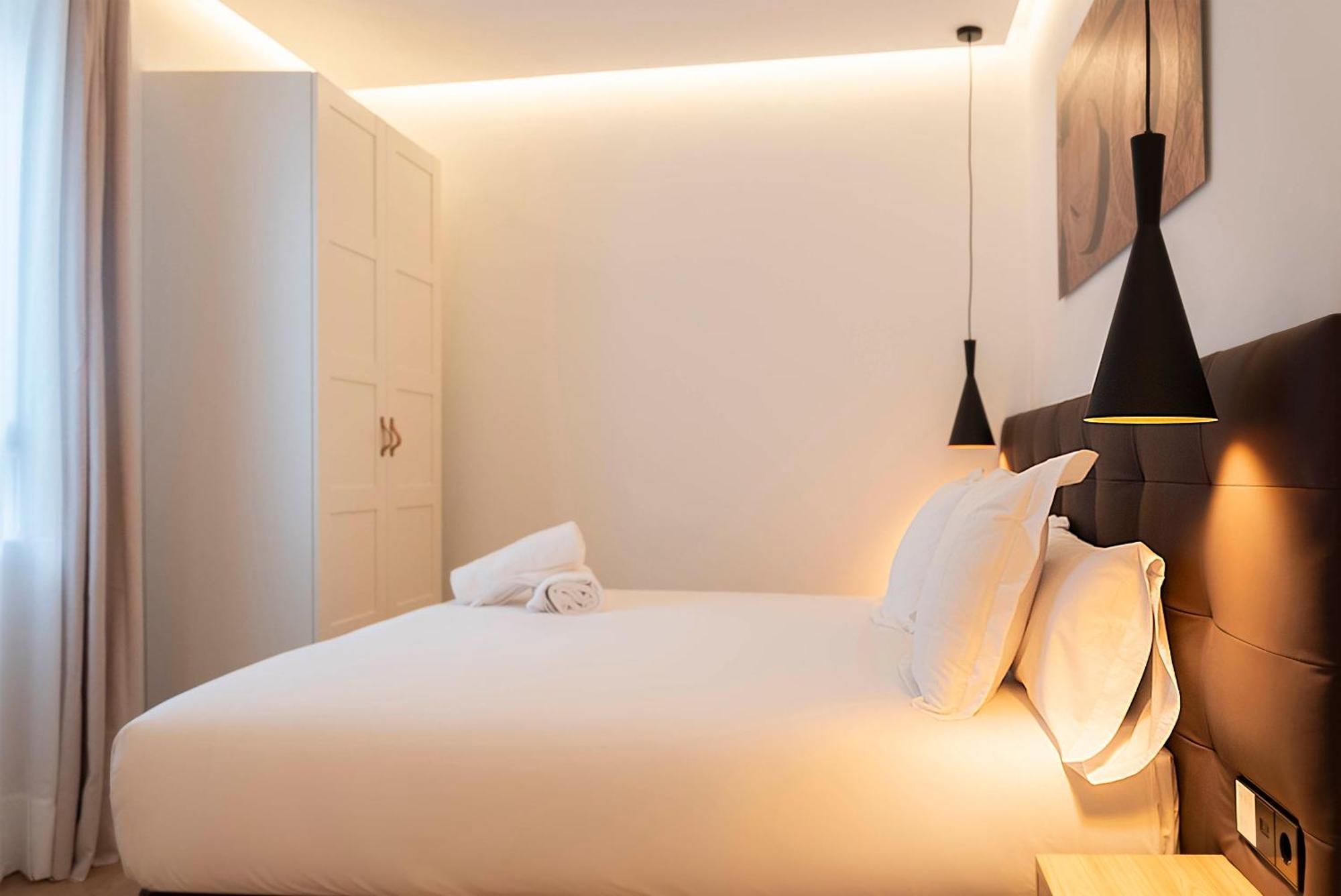 Woohoo Rooms Boutique Luna Мадрид Экстерьер фото